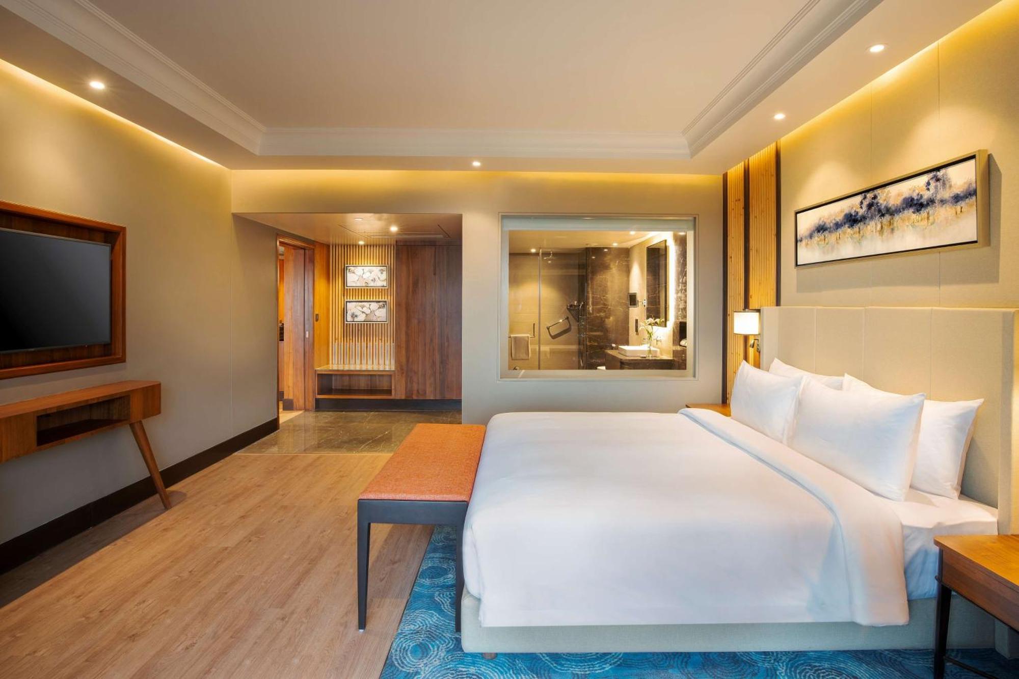 Radisson Blu Resort Dharamshala Bagian luar foto