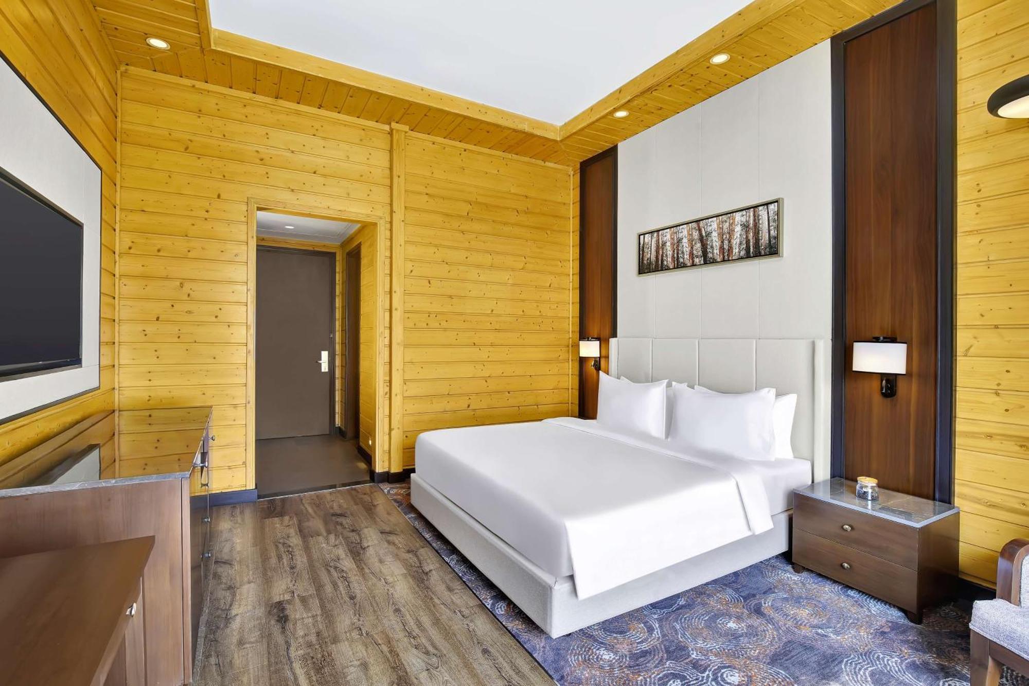 Radisson Blu Resort Dharamshala Bagian luar foto