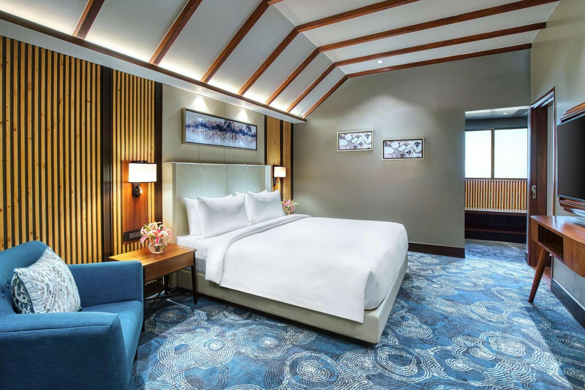 Radisson Blu Resort Dharamshala Bagian luar foto